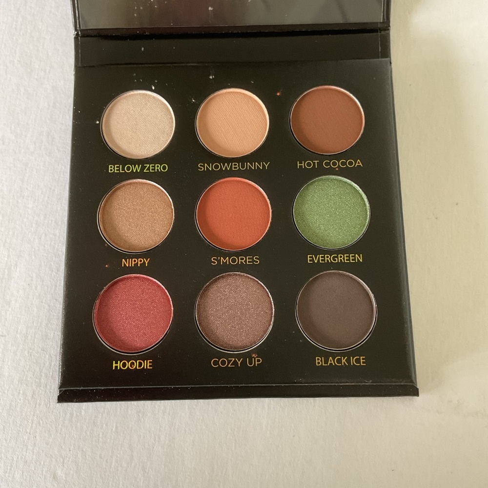 IBY Beauty Fireside Eyeshadow Pallete NWT